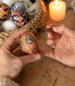 Скільки крашанок фарбувати на Великдень: традиції, символіка та народні прикмети