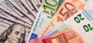 Курс валют в Україні 3 грудня 2025 року: скільки коштує долар та євро